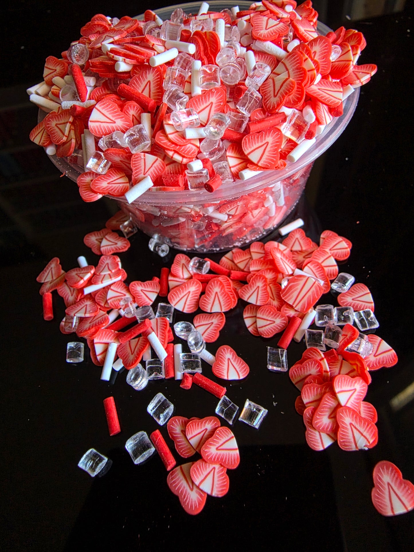 Strawberry Slices with Ice